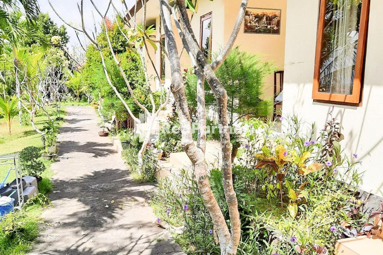 Bhujangga'S Village Near Pantai Uluwatu Redpartner Exterior photo