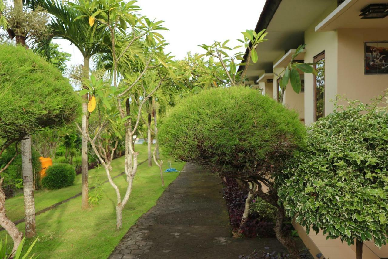Bhujangga'S Village Near Pantai Uluwatu Redpartner Exterior photo
