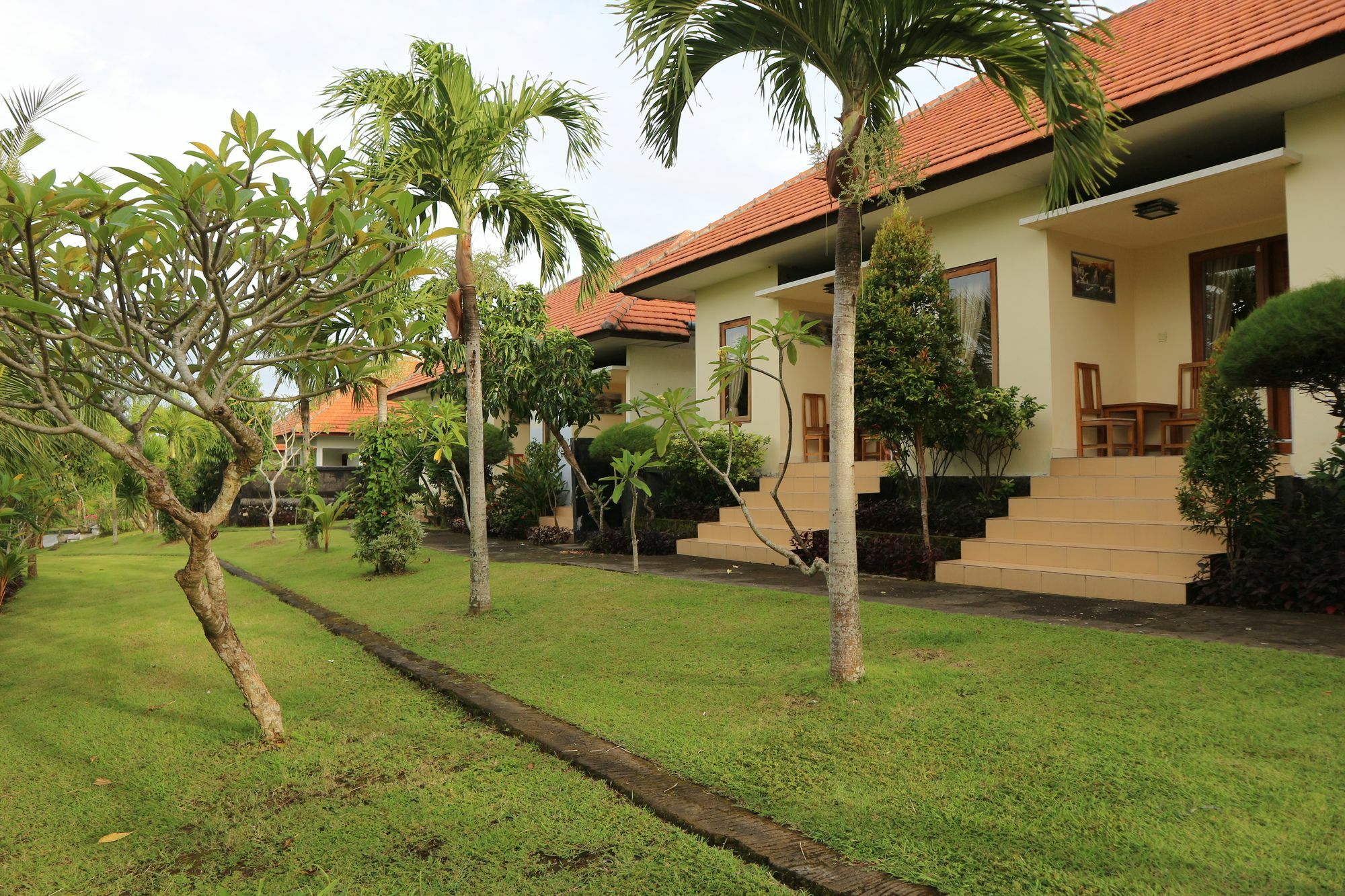 Bhujangga'S Village Near Pantai Uluwatu Redpartner Exterior photo